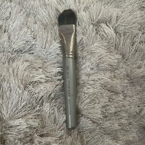 Makeup forever foundation brush